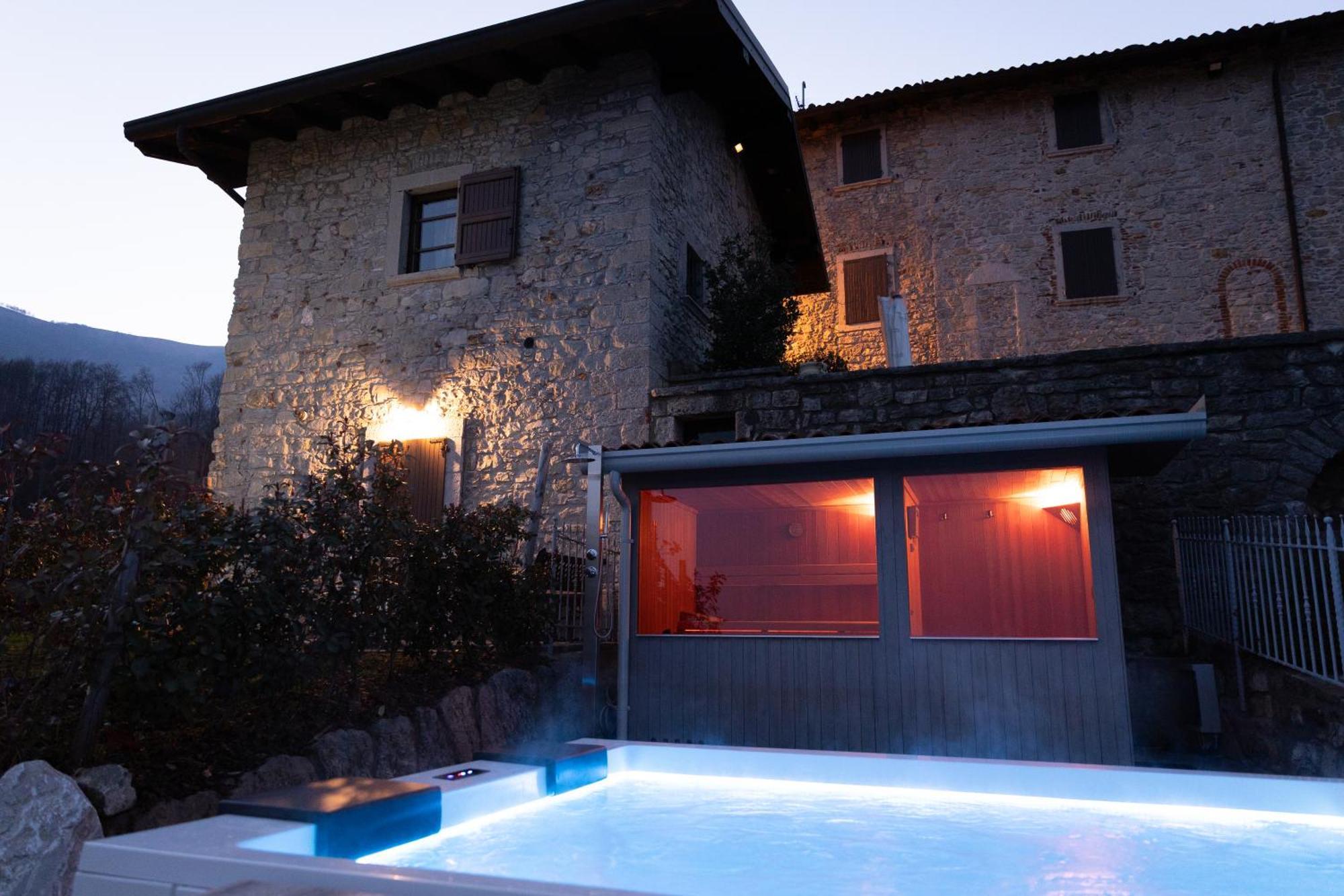Ca' Baetti L'Antica Corte Roncola エクステリア 写真